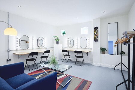 1618 Studio 1 -  filming photoshoot location-23