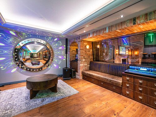 2020 -  filming photoshoot location-7