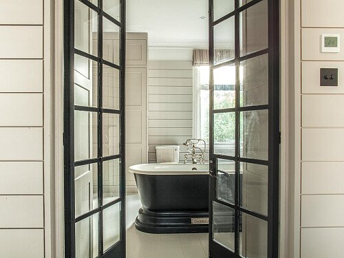 Whitre wood house - filming photoshoot location-28