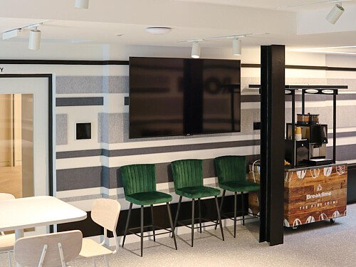 1822 -  filming photoshoot location-03