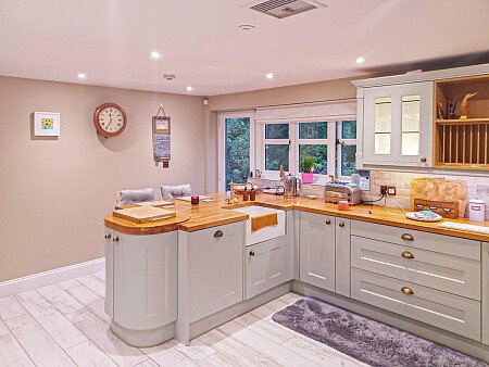 1903 -  filming photoshoot location-10