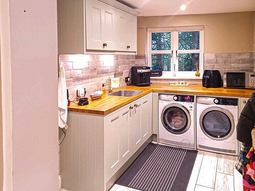 1903 -  filming photoshoot location-15