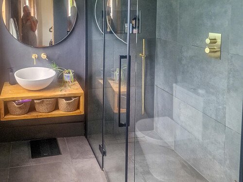 0818 -  filming photoshoot location-19