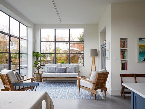 Blue Island - Filming Locations Locations Direct -04