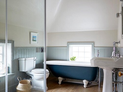 Blue Island - Filming Locations Locations Direct -25