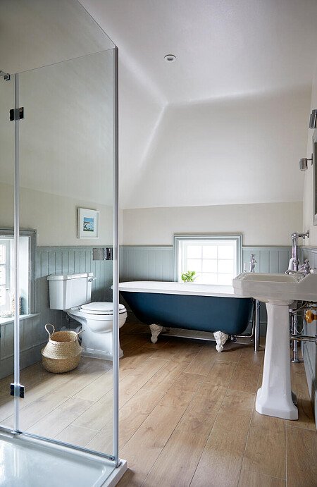 Blue Island - Filming Locations Locations Direct -25