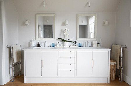 Blue Island - Filming Locations Locations Direct -41