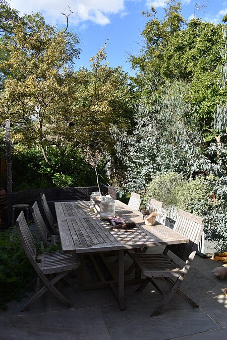 Blue Island - Filming Locations Locations Direct -53