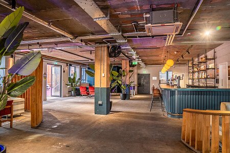 Barking Venue - Filming Locations Locations Direct -01