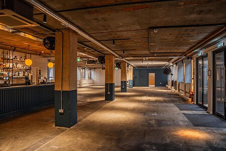 Barking Venue - Filming Locations Locations Direct -03