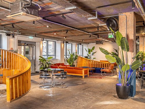 Barking Venue - Filming Locations Locations Direct -15