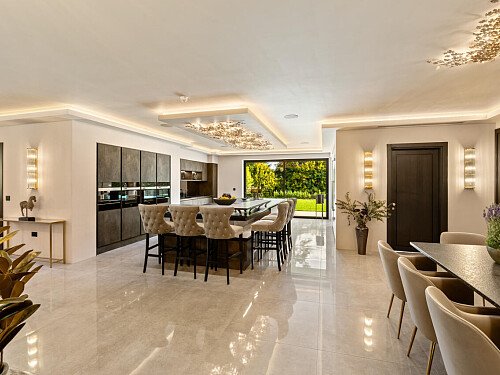 Trees Modern  - Filming Locations Locations Direct -07