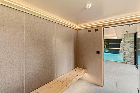 Trees Modern  - Filming Locations Locations Direct -15