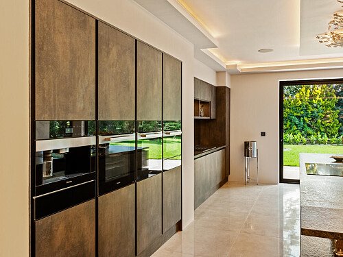 Trees Modern  - Filming Locations Locations Direct -28