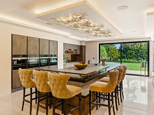 Trees Modern  - Filming Locations Locations Direct -29