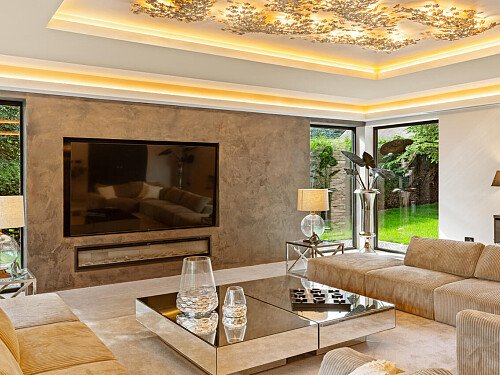 Trees Modern  - Filming Locations Locations Direct -30