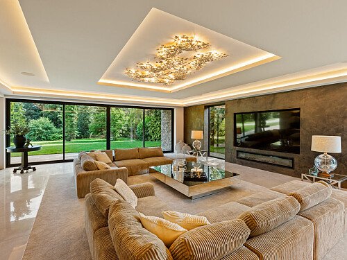 Trees Modern  - Filming Locations Locations Direct -32