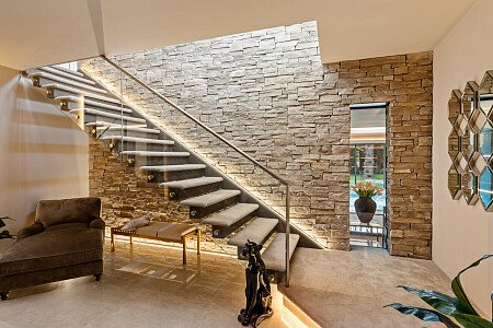 Trees Modern  - Filming Locations Locations Direct -42