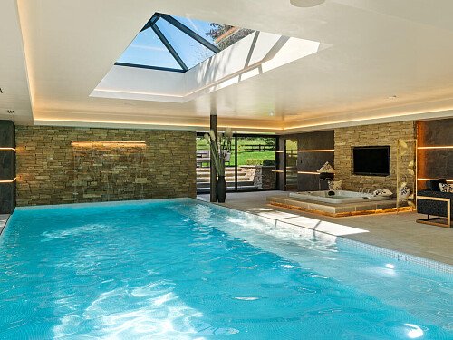 Trees Modern  - Filming Locations Locations Direct -43