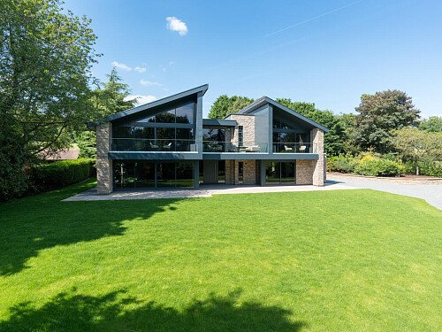 Trees Modern  - Filming Locations Locations Direct -57