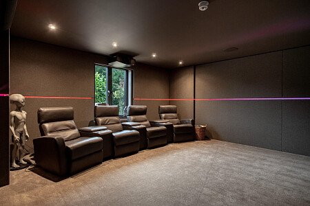 Hill House  - Filming Locations Locations Direct -027