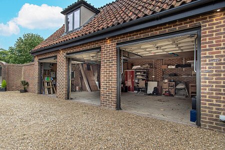 Hill House  - Filming Locations Locations Direct -087