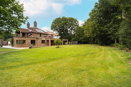 Hill House  - Filming Locations Locations Direct -090