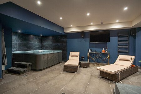 Hill House  - Filming Locations Locations Direct -092