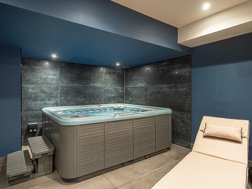 Hill House  - Filming Locations Locations Direct -094