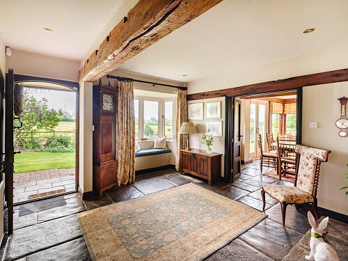 Lower House   - Filming Locations Locations Direct -009