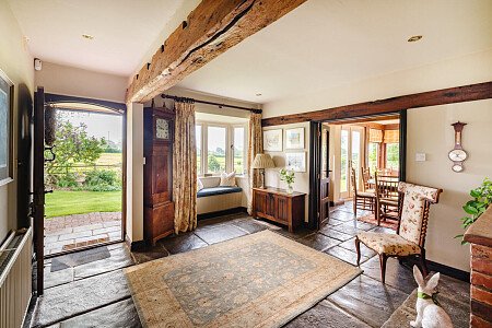 Lower House   - Filming Locations Locations Direct -009