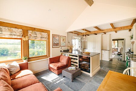 Lower House   - Filming Locations Locations Direct -017