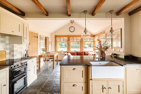 Lower House   - Filming Locations Locations Direct -020