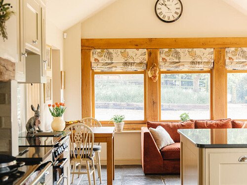 Lower House   - Filming Locations Locations Direct -022