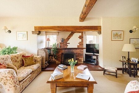 Lower House   - Filming Locations Locations Direct -030