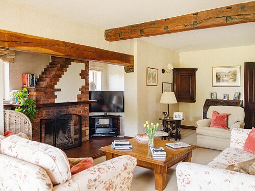 Lower House   - Filming Locations Locations Direct -032