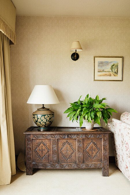 Lower House   - Filming Locations Locations Direct -033