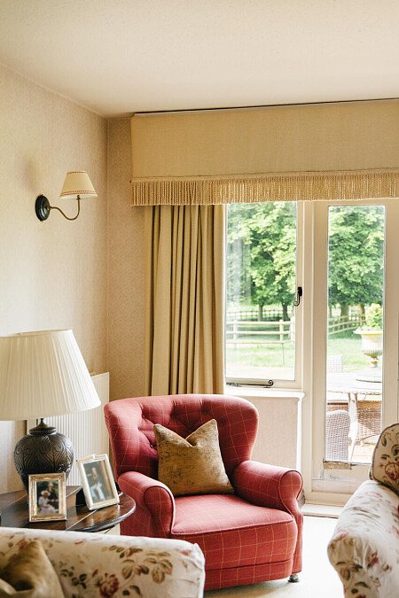 Lower House   - Filming Locations Locations Direct -038