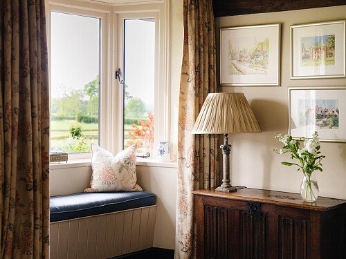 Lower House   - Filming Locations Locations Direct -047