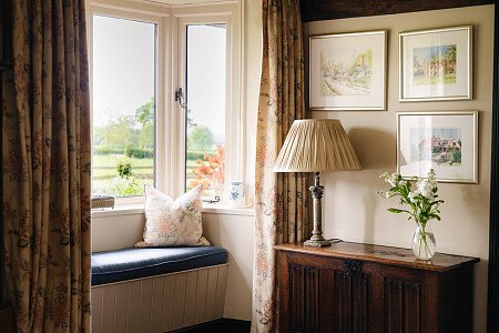 Lower House   - Filming Locations Locations Direct -047