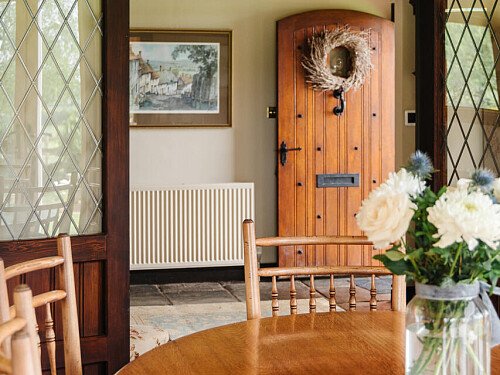 Lower House   - Filming Locations Locations Direct -049