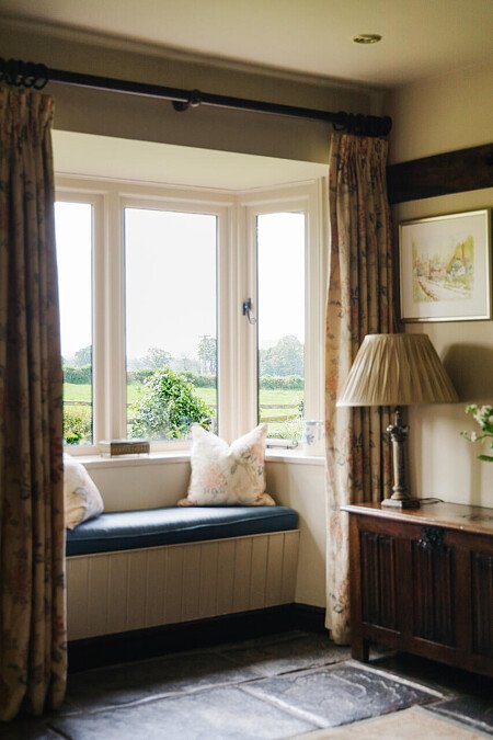 Lower House   - Filming Locations Locations Direct -051