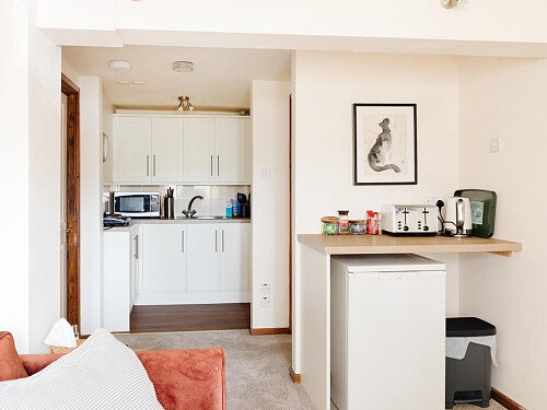 Lower House   - Filming Locations Locations Direct -058