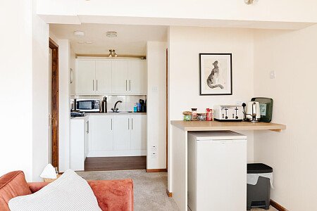 Lower House   - Filming Locations Locations Direct -058