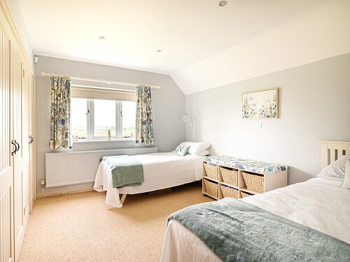 Lower House   - Filming Locations Locations Direct -060