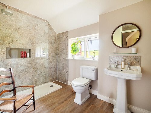 Lower House   - Filming Locations Locations Direct -063