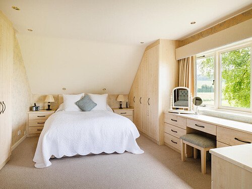 Lower House   - Filming Locations Locations Direct -070