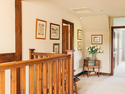 Lower House   - Filming Locations Locations Direct -073