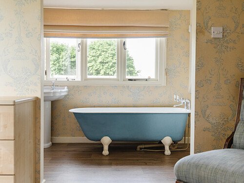 Lower House   - Filming Locations Locations Direct -078