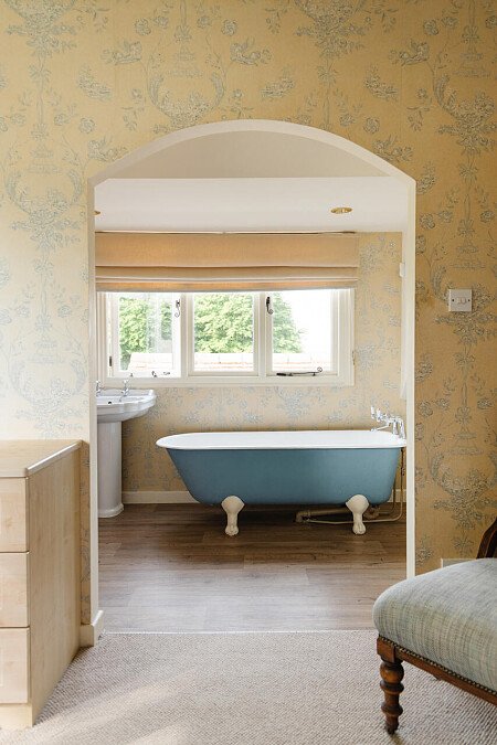 Lower House   - Filming Locations Locations Direct -077